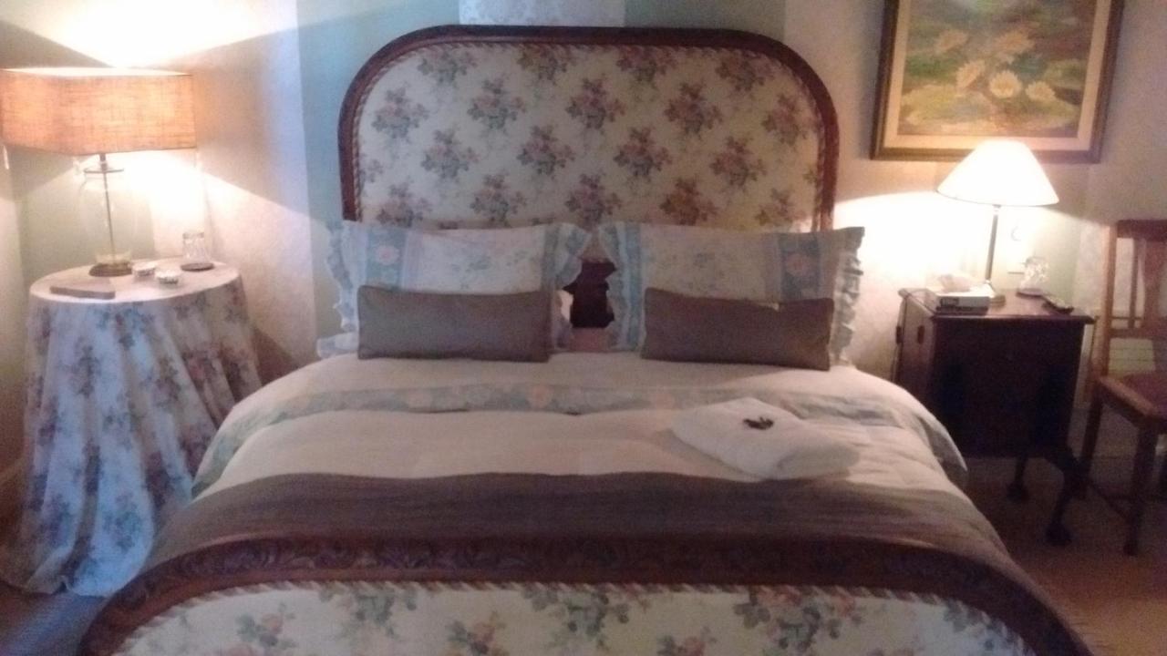 La Casona De Grace Bed and Breakfast Olivos Kamer foto